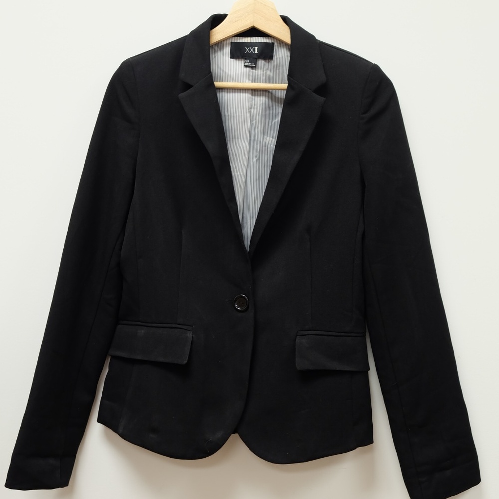 Women Suit Forever 21 Size S